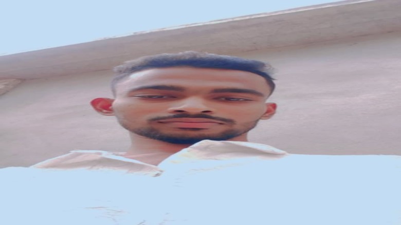 সাতক্ষীরায় বিদ্যুৎস্পৃষ্টে যুবকের মৃত্যু...